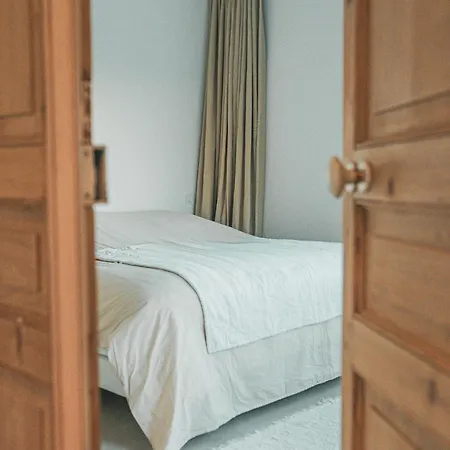 Maison d'hôtes Les Rocheuse 3*